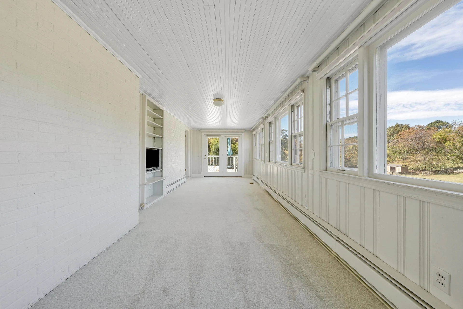 1515 Deyerle RD #& 1501 - Photo 16