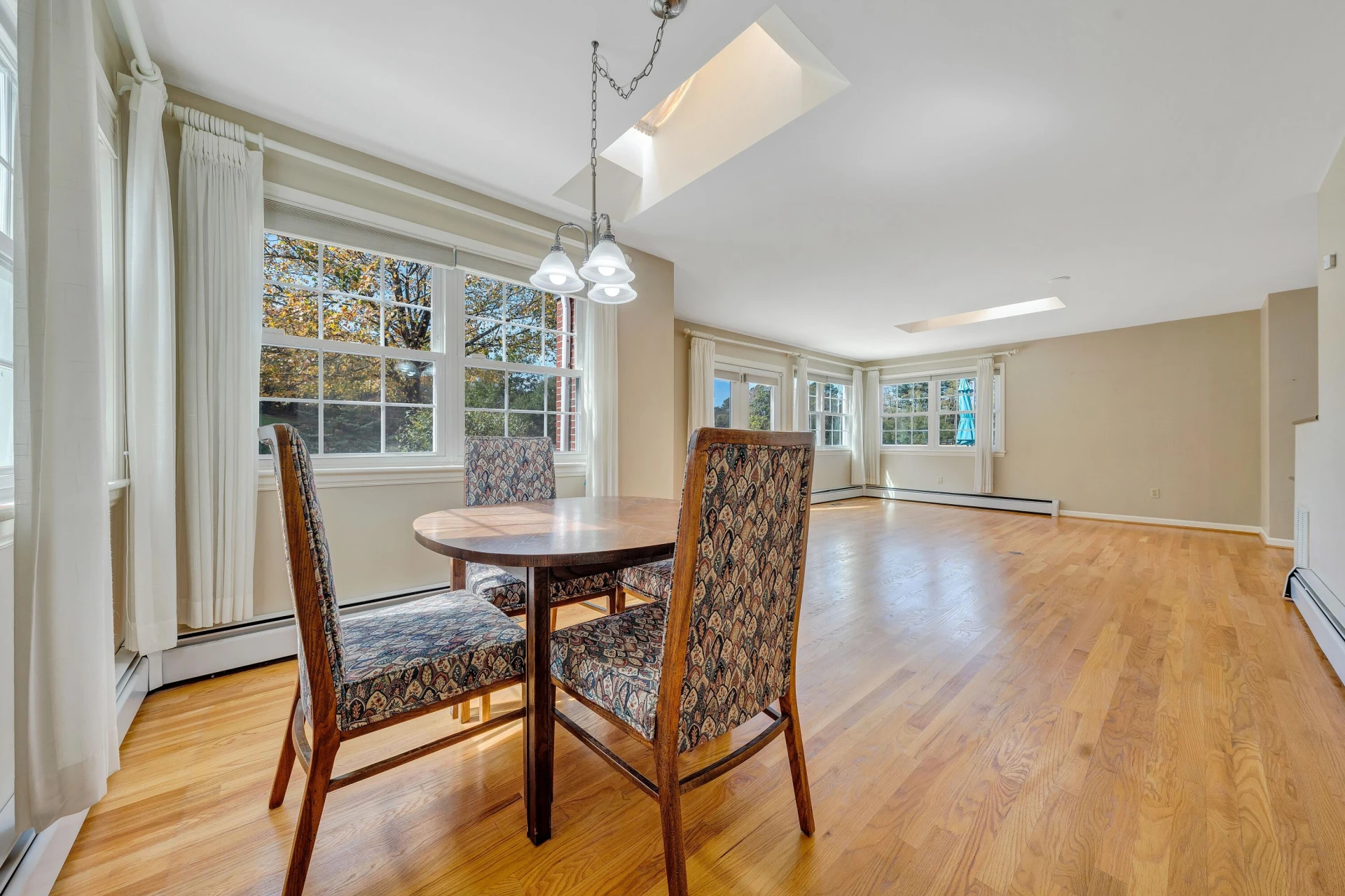 1515 Deyerle RD #& 1501 - Photo 29