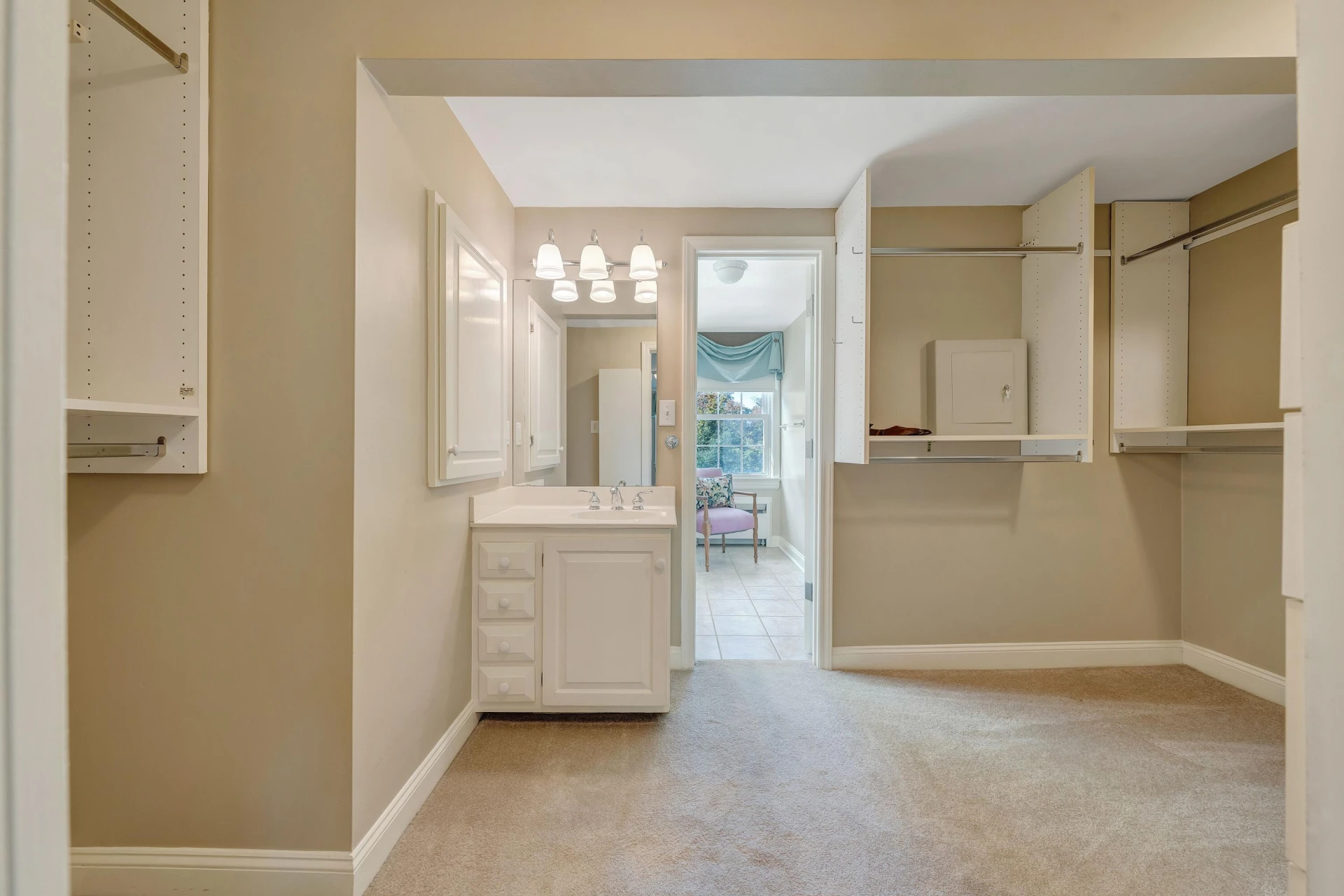 1515 Deyerle RD #& 1501 - Photo 35