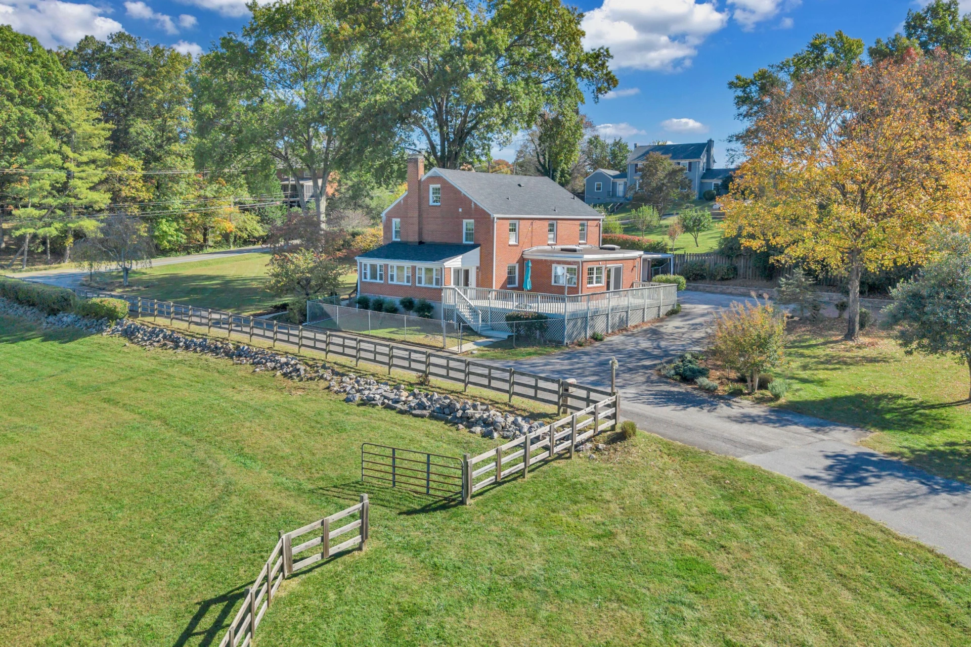 1515 Deyerle RD #& 1501 - Photo 46