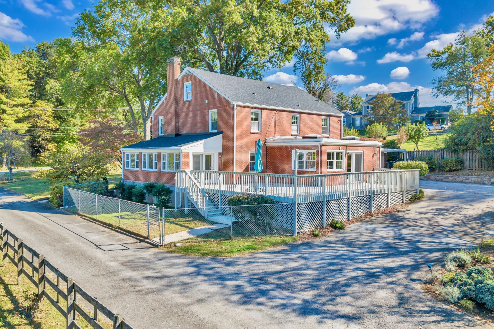 1515 Deyerle RD #& 1501 - Photo 47