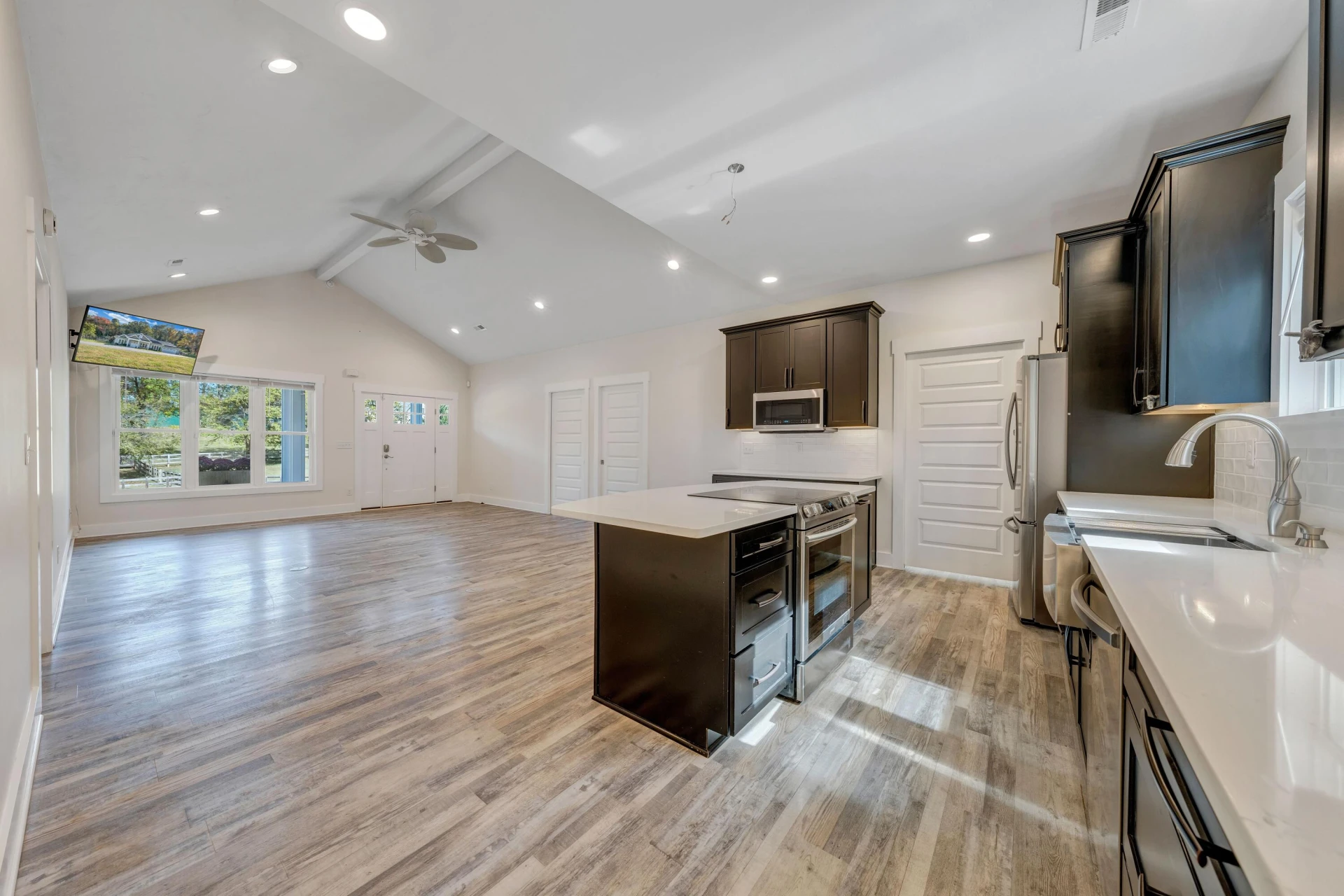 1515 Deyerle RD #& 1501 - Photo 62