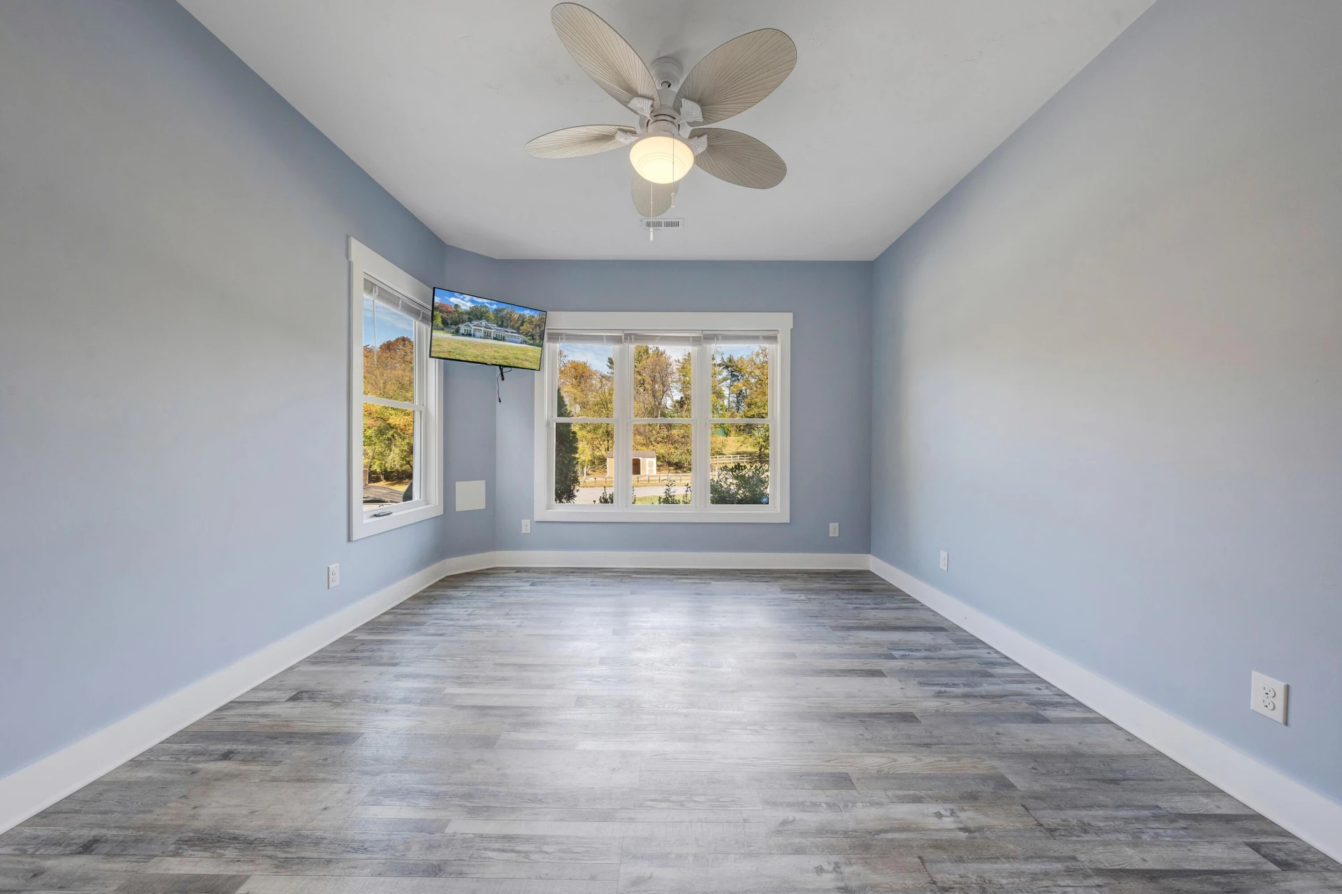 1515 Deyerle RD #& 1501 - Photo 65