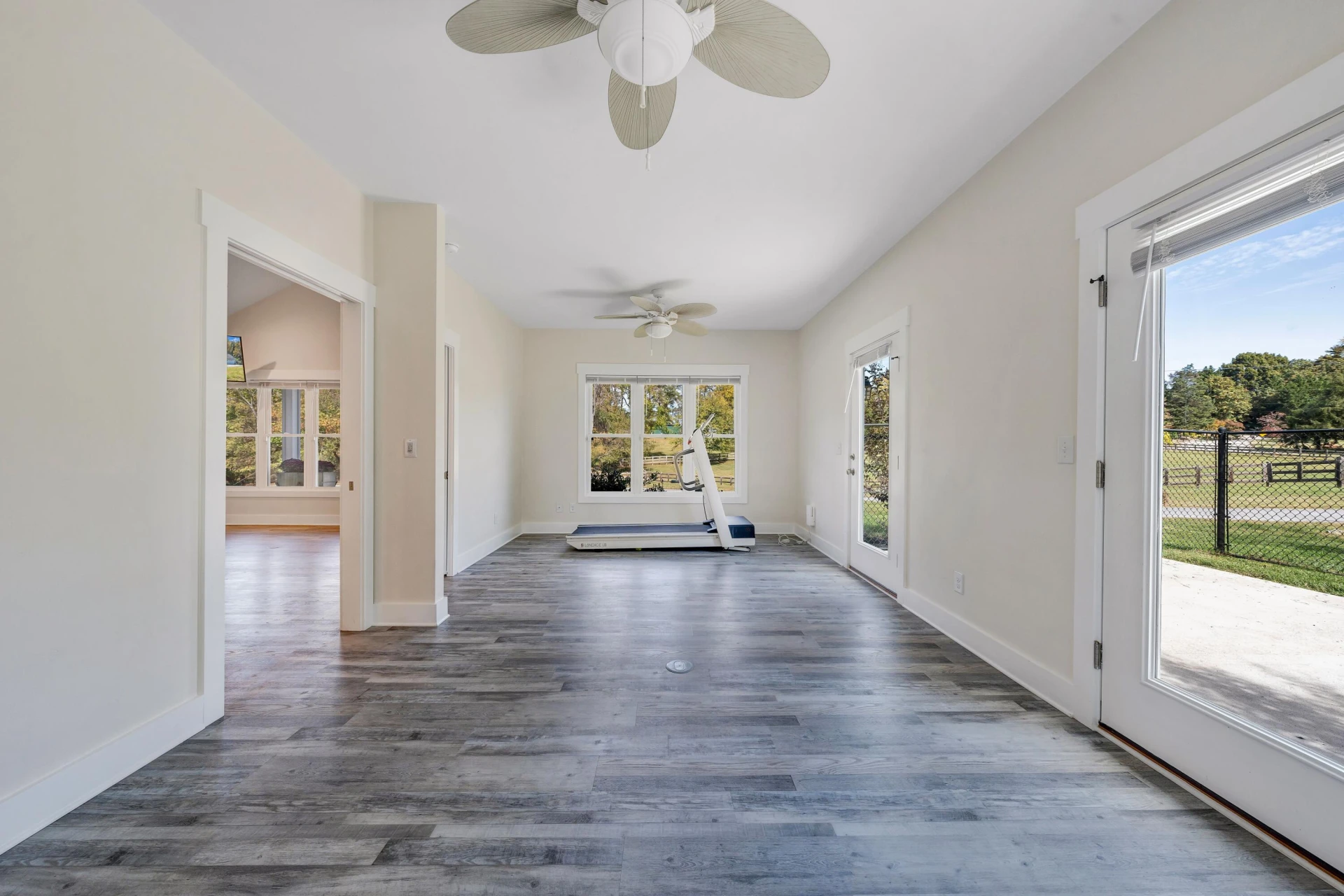 1515 Deyerle RD #& 1501 - Photo 69