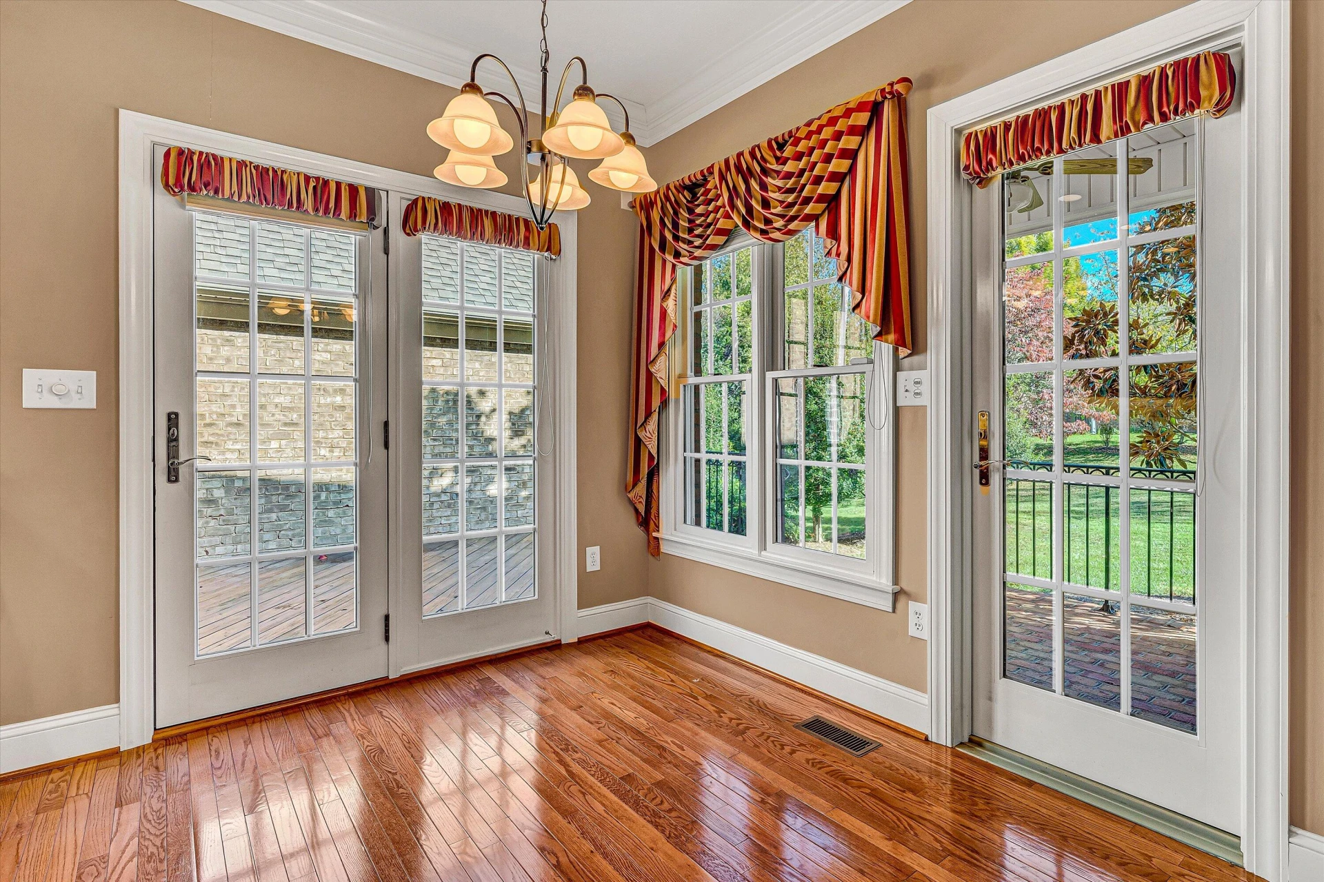 3358 Southwood Village CT - Photo 20