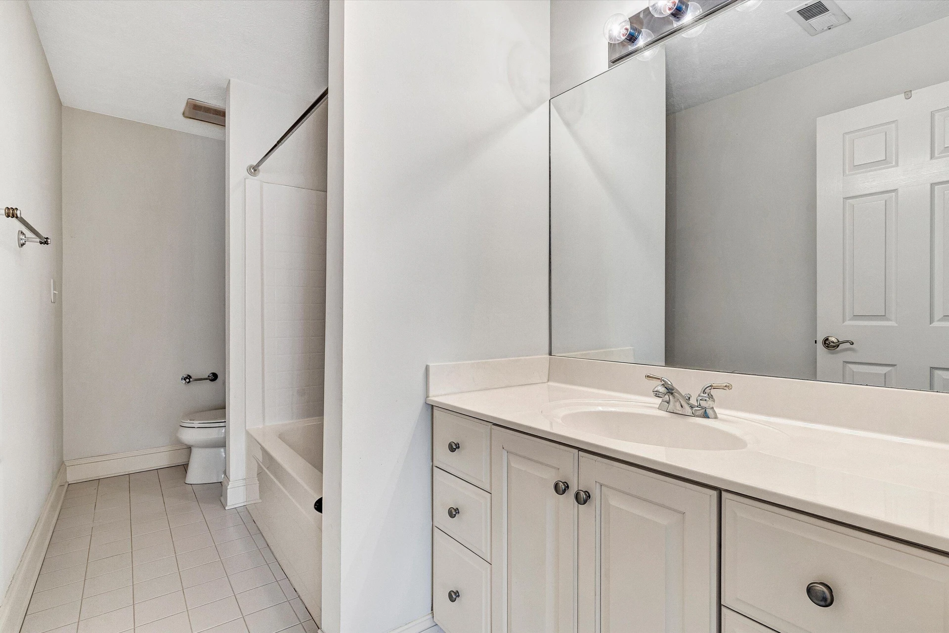3358 Southwood Village CT - Photo 40