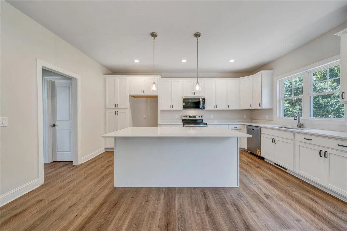 5923 Paddington CT - Photo 9