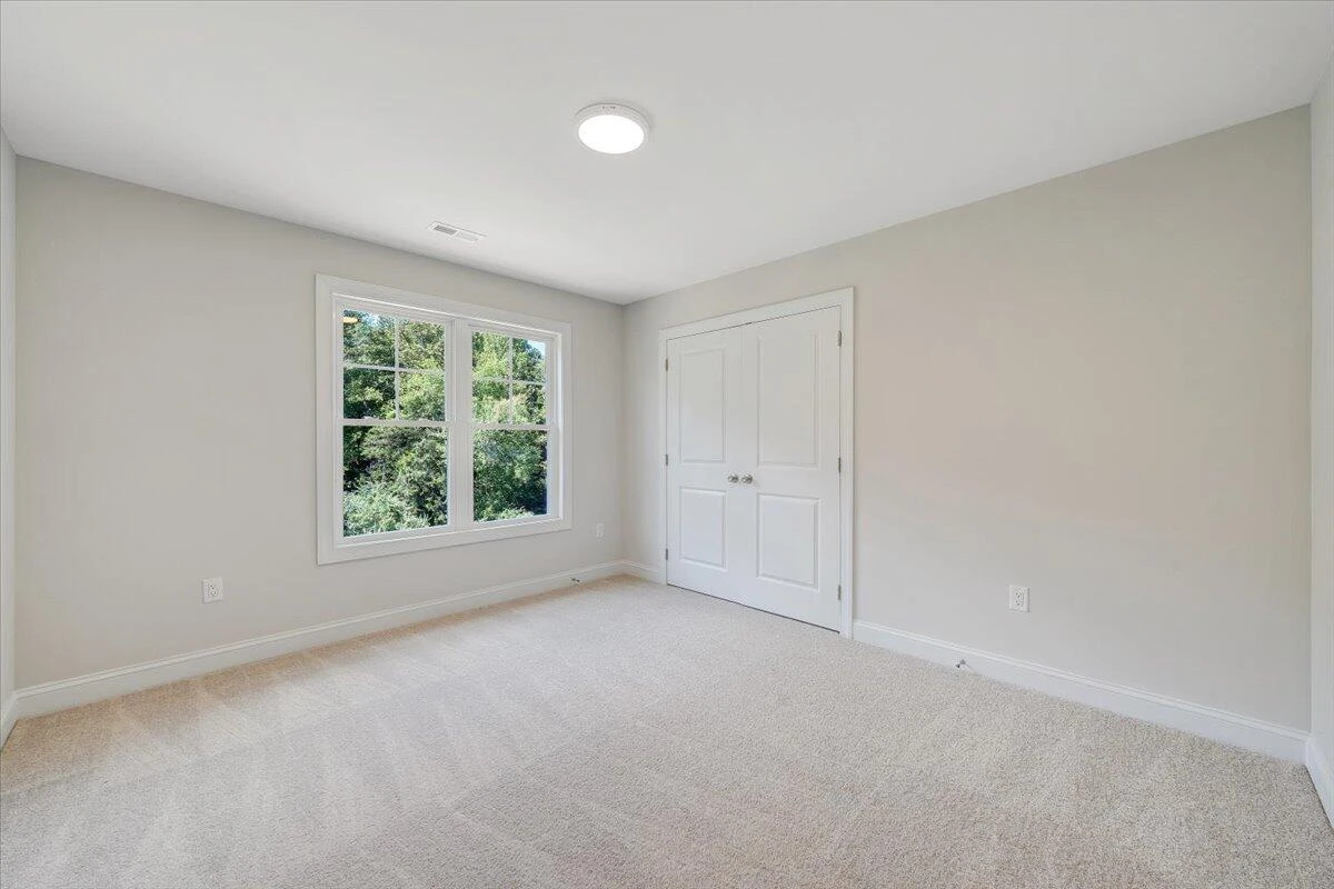 5919 Paddington CT - Photo 18