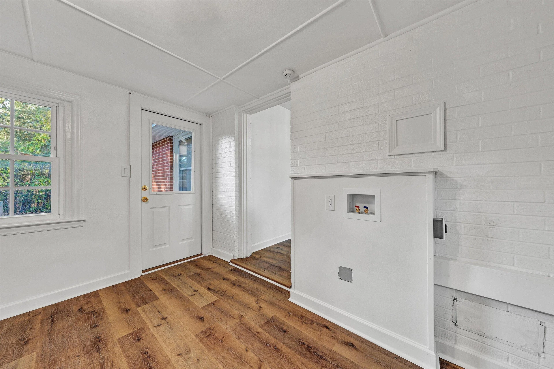 2920 Bluefield BLVD - Photo 12