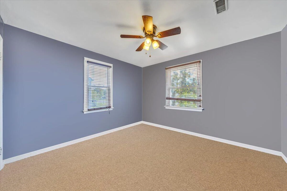 4935 Hubert RD - Photo 26