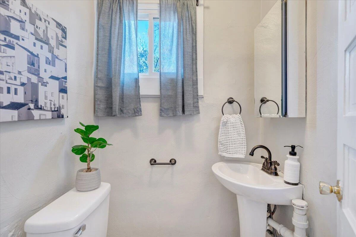 1008 5th ST - Photo 24
