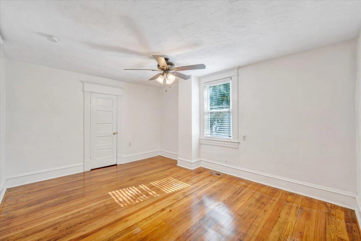 1008 5th ST - Photo 29