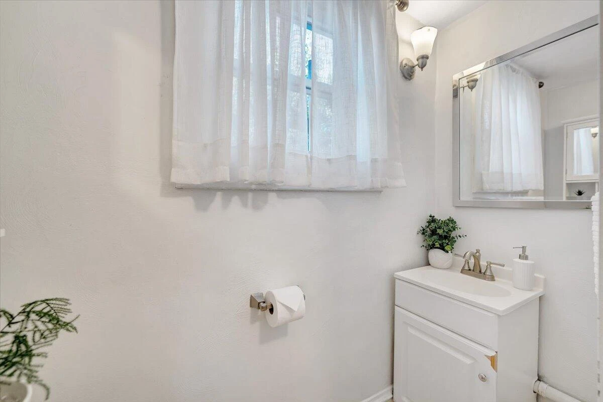 1008 5th ST - Photo 33