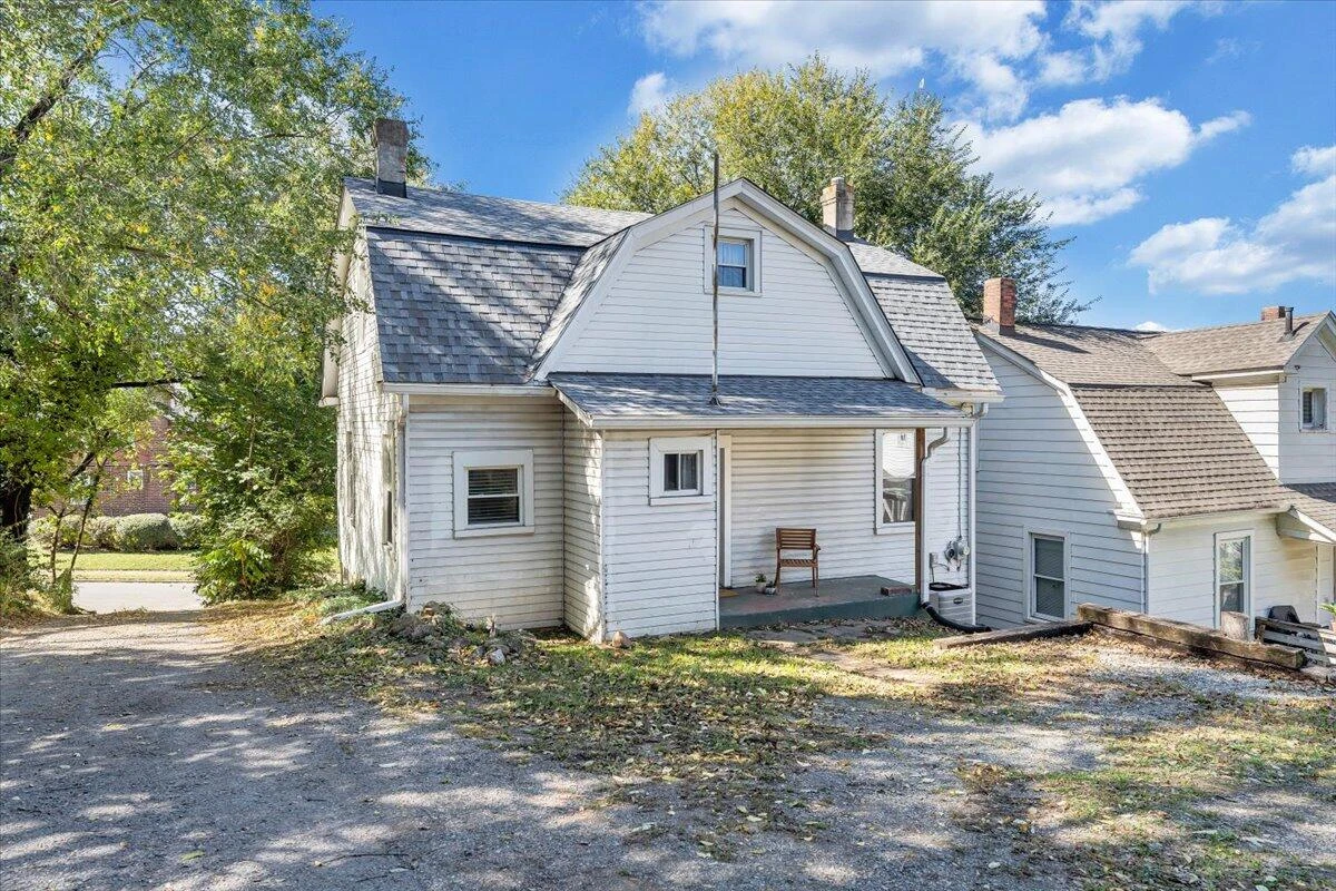 1008 5th ST - Photo 40