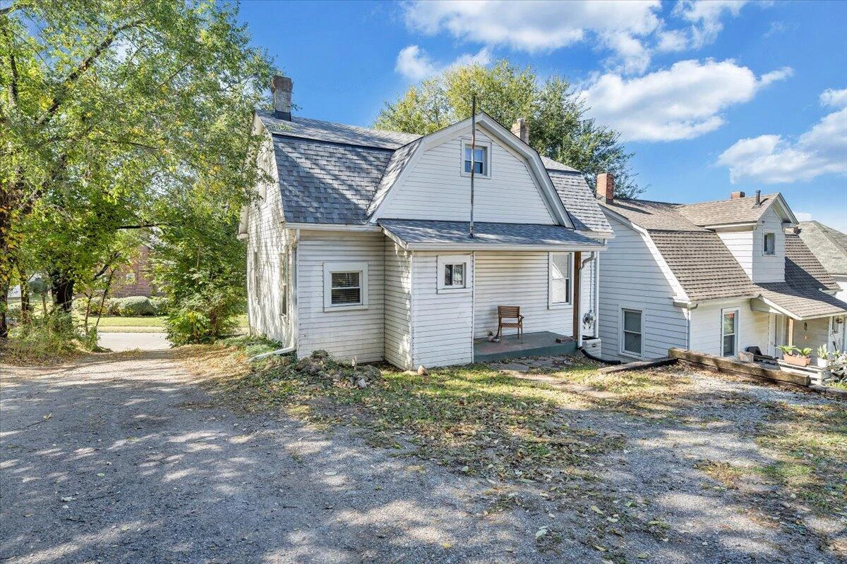 1008 5th ST - Photo 45
