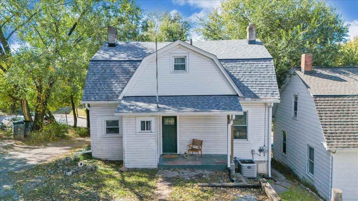 1008 5th ST - Photo 52