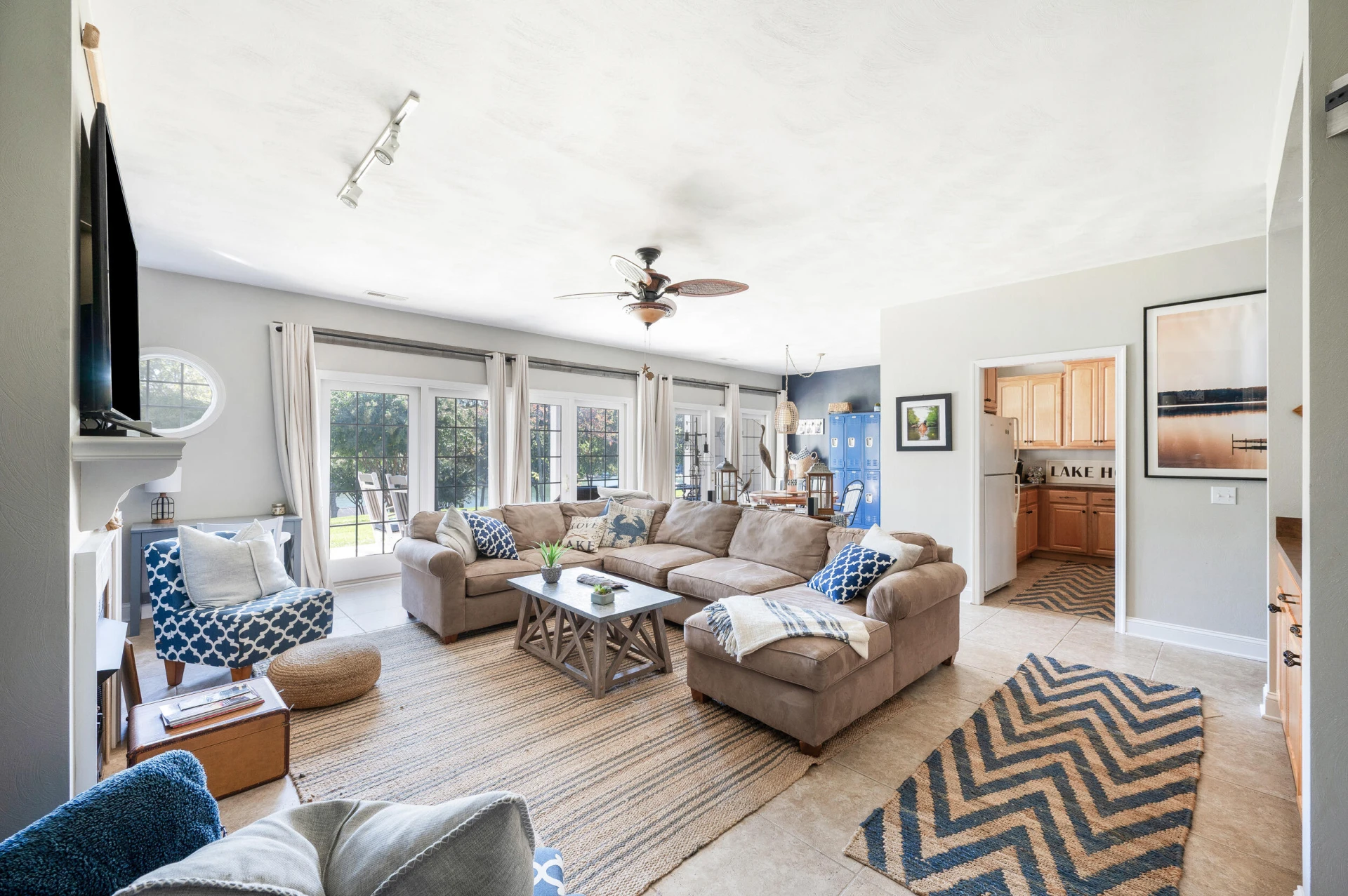 305 Pointe Shore DR #202 - Photo 20
