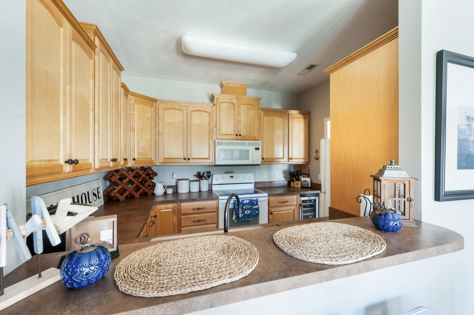 305 Pointe Shore DR #202 - Photo 25