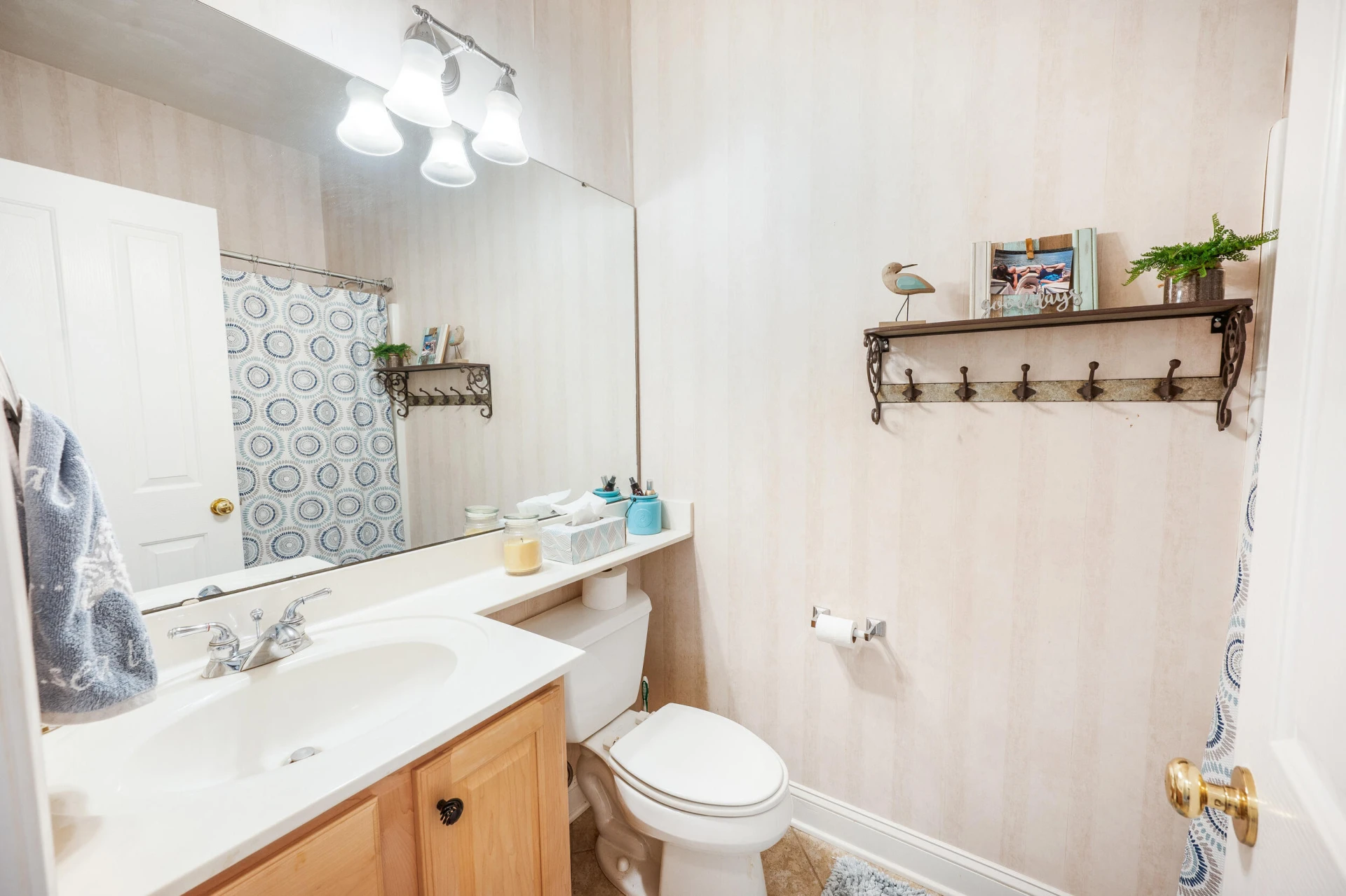 305 Pointe Shore DR #202 - Photo 38