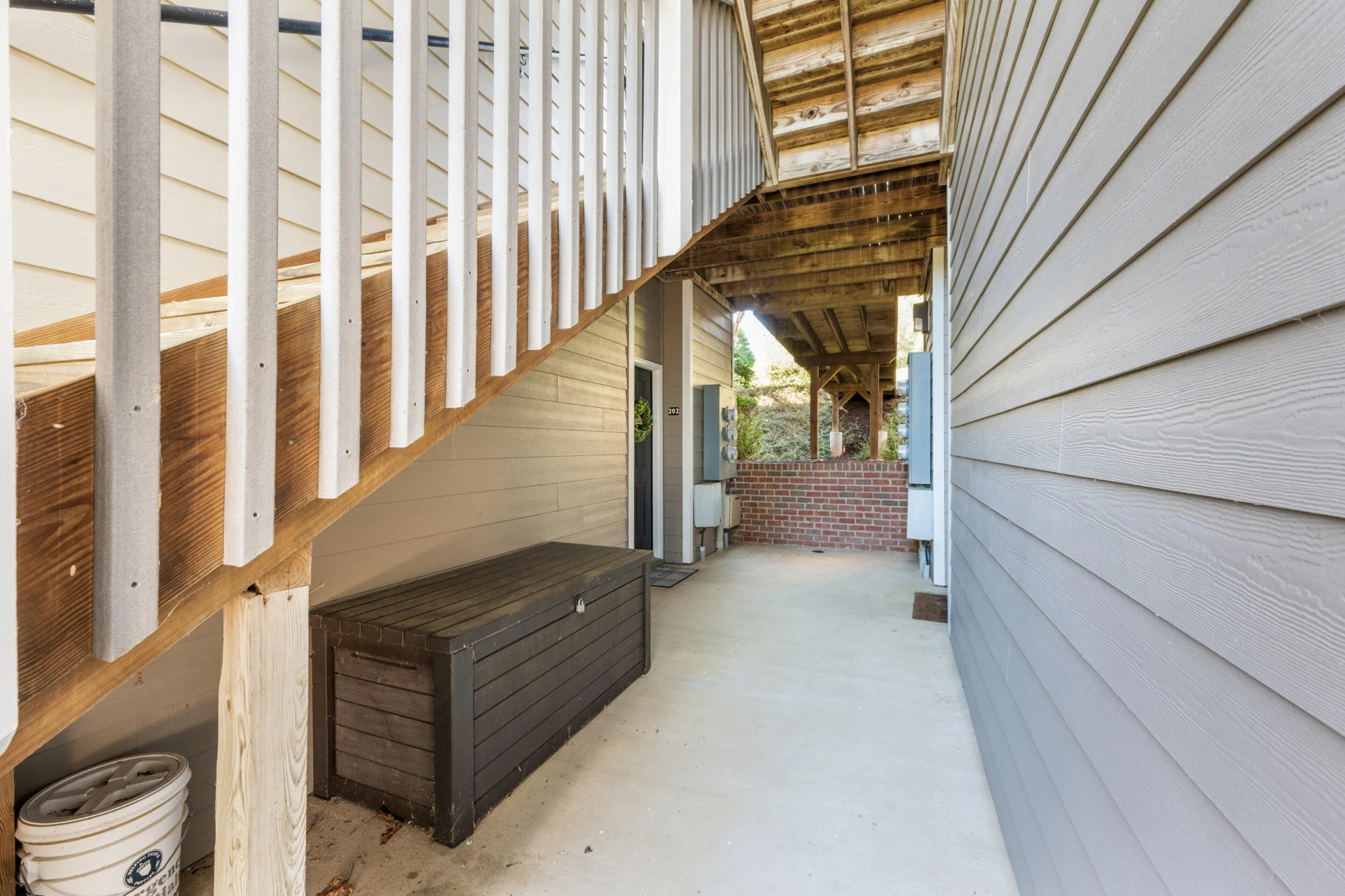 305 Pointe Shore DR #202 - Photo 54