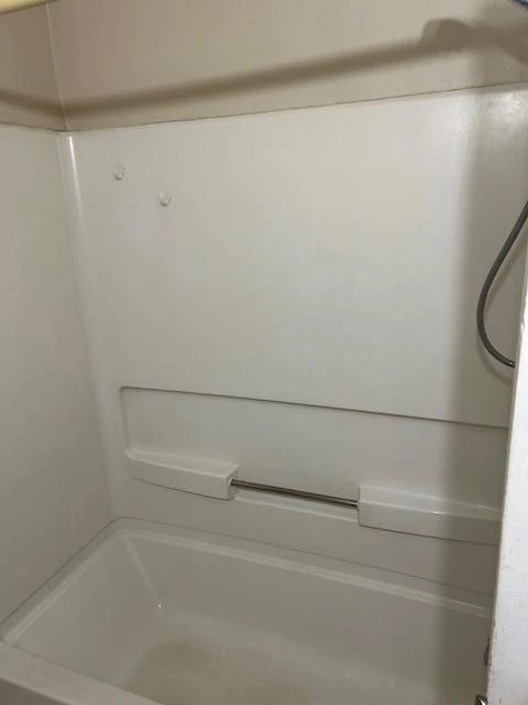 2518 Ravenwood AVE - Photo 8