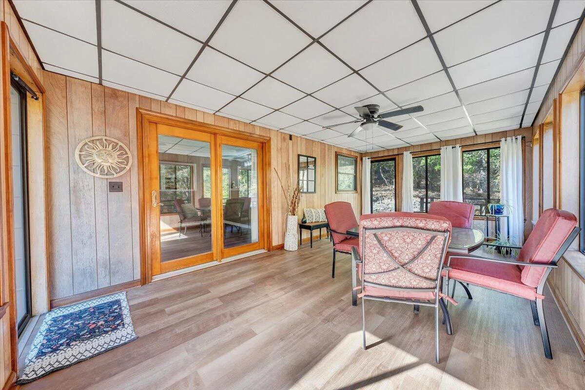123 Oakwood RD - Photo 22