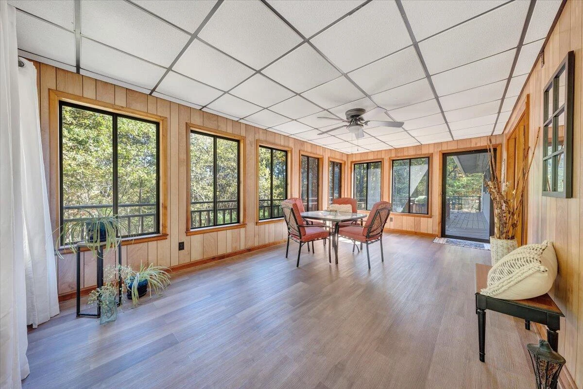 123 Oakwood RD - Photo 23