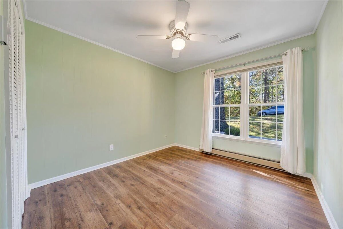 123 Oakwood RD - Photo 25