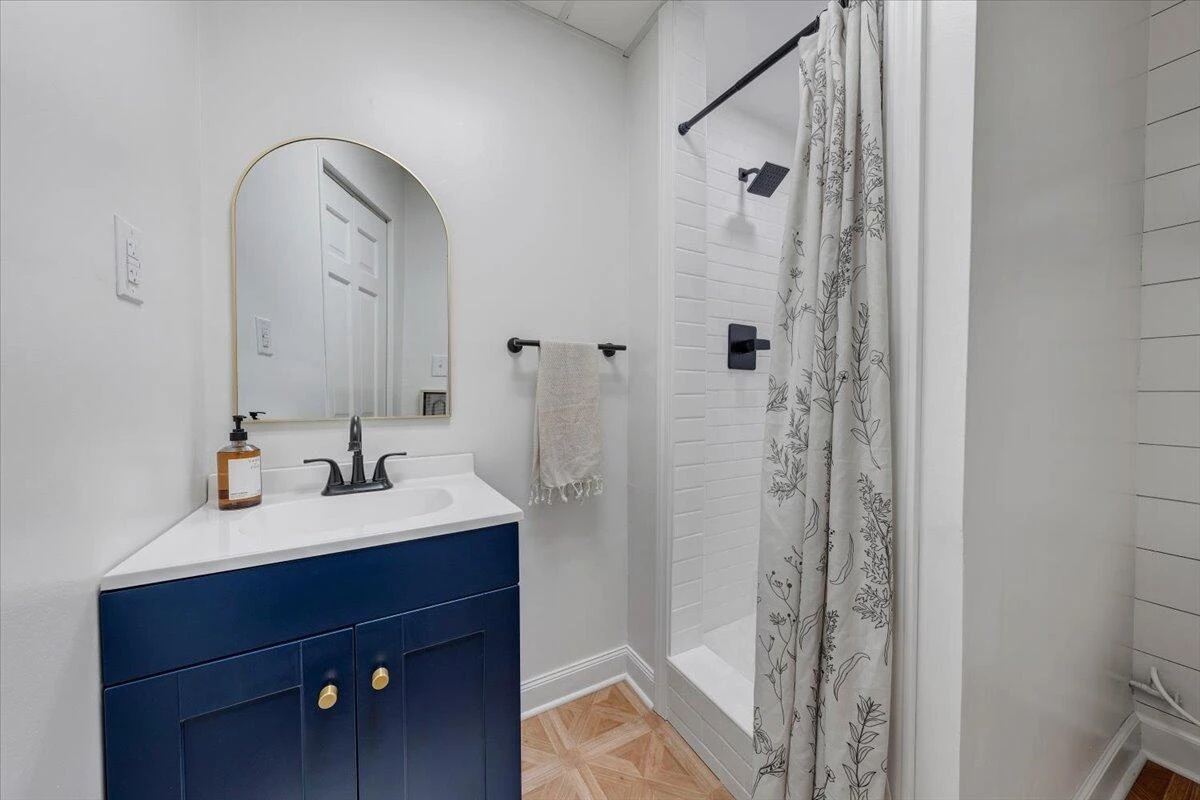 123 Oakwood RD - Photo 39