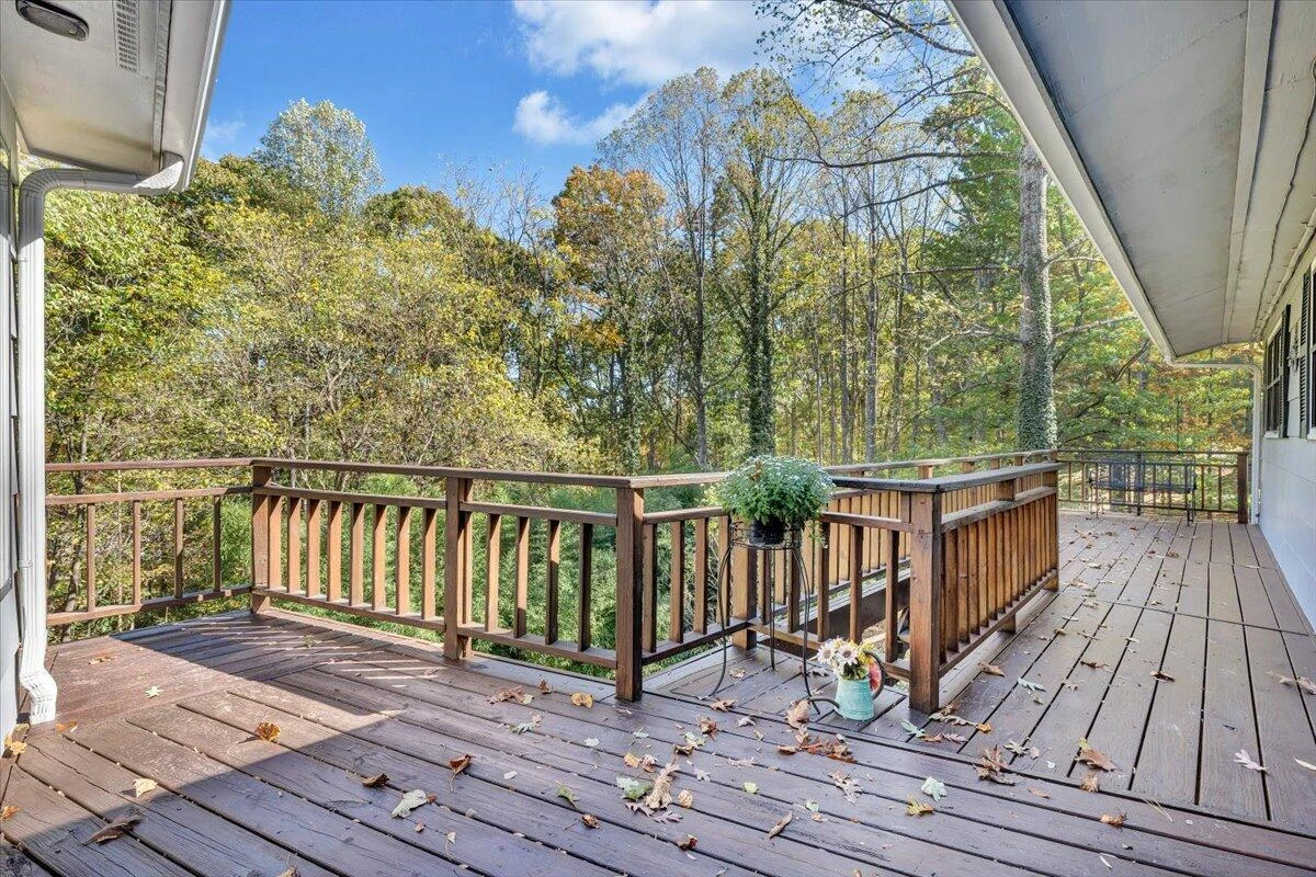 123 Oakwood RD - Photo 45