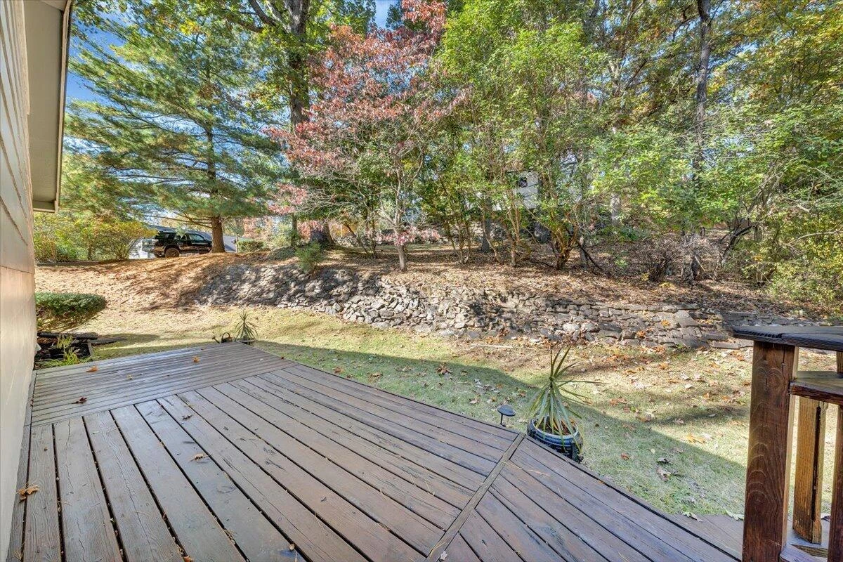 123 Oakwood RD - Photo 46