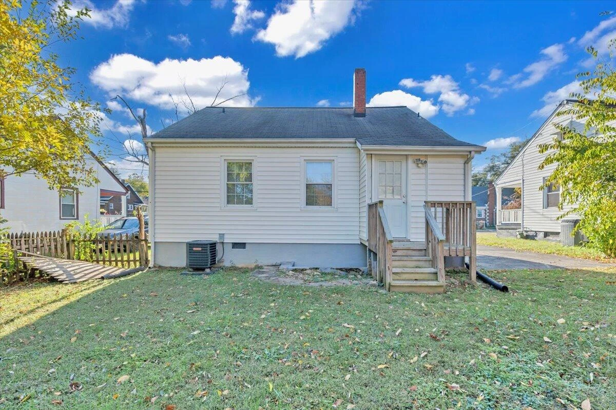 128 Courtney AVE - Photo 26