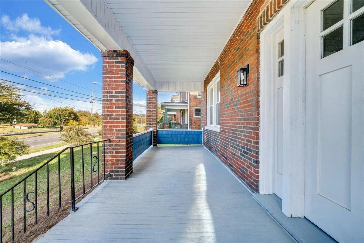 2027 Dale AVE - Photo 32