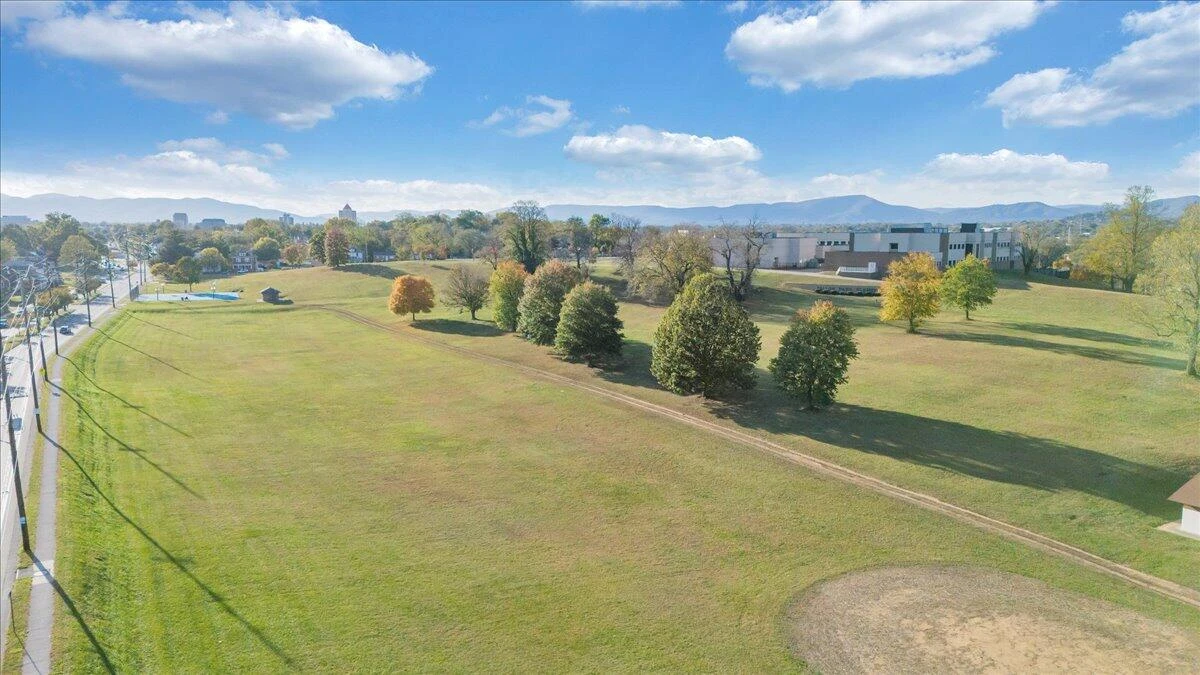2027 Dale AVE - Photo 36