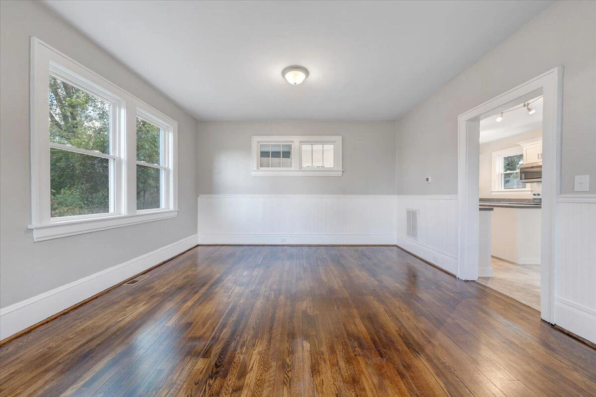 2027 Dale AVE - Photo 6