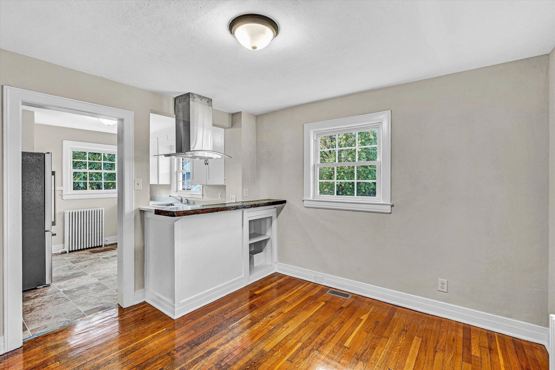 3144 Roundhill AVE - Photo 11