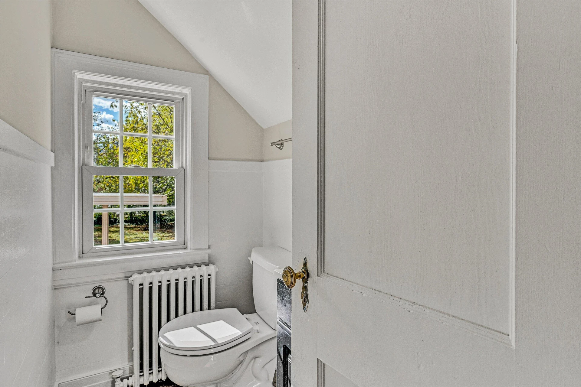 3144 Roundhill AVE - Photo 18