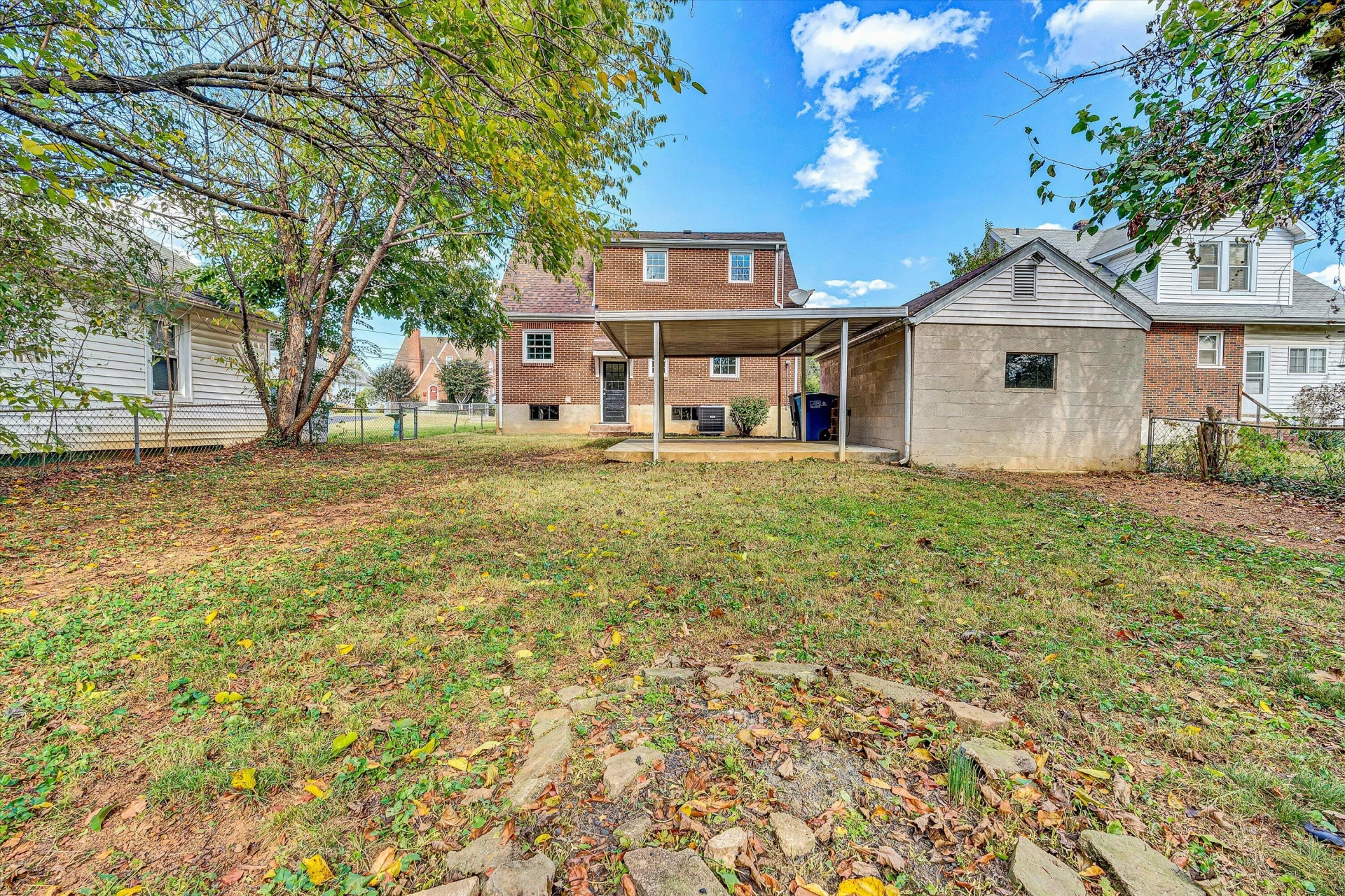3144 Roundhill AVE - Photo 37
