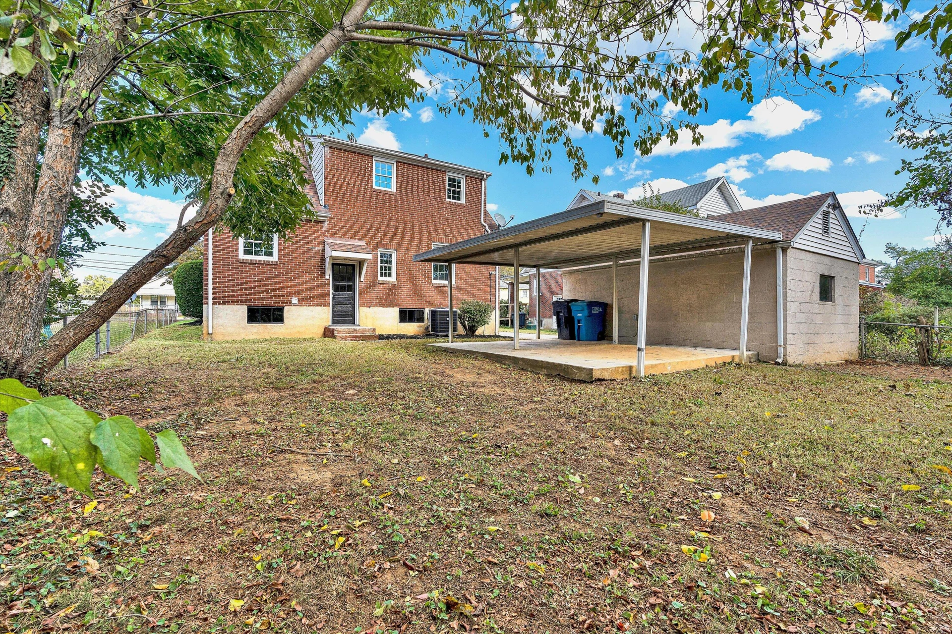 3144 Roundhill AVE - Photo 38