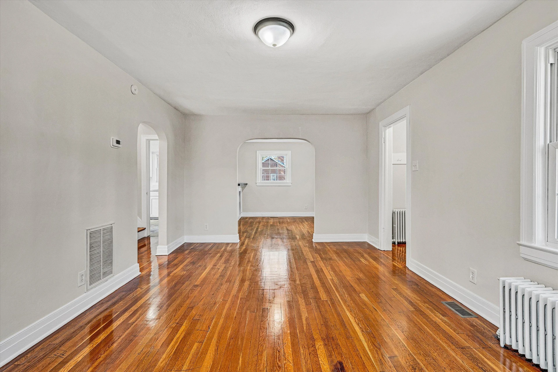 3144 Roundhill AVE - Photo 8