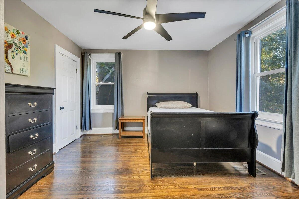 1712 Main ST - Photo 20