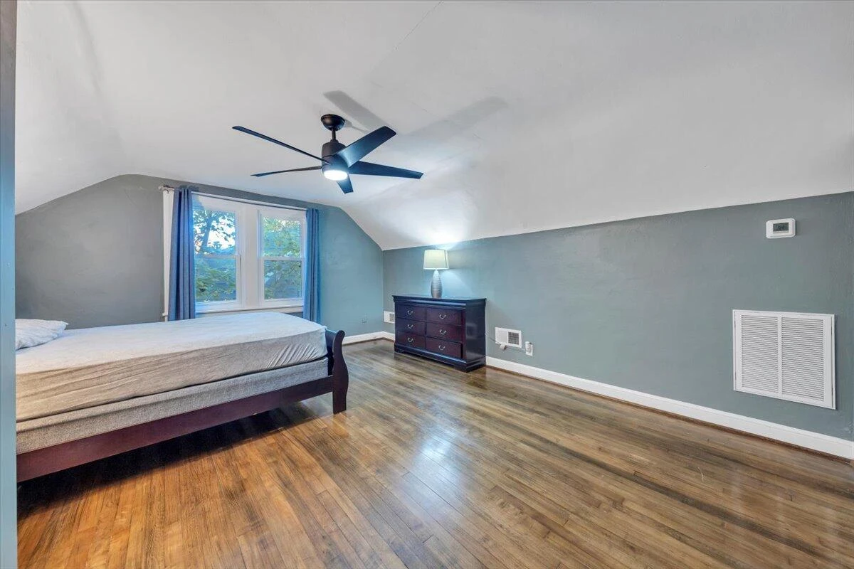 1712 Main ST - Photo 32