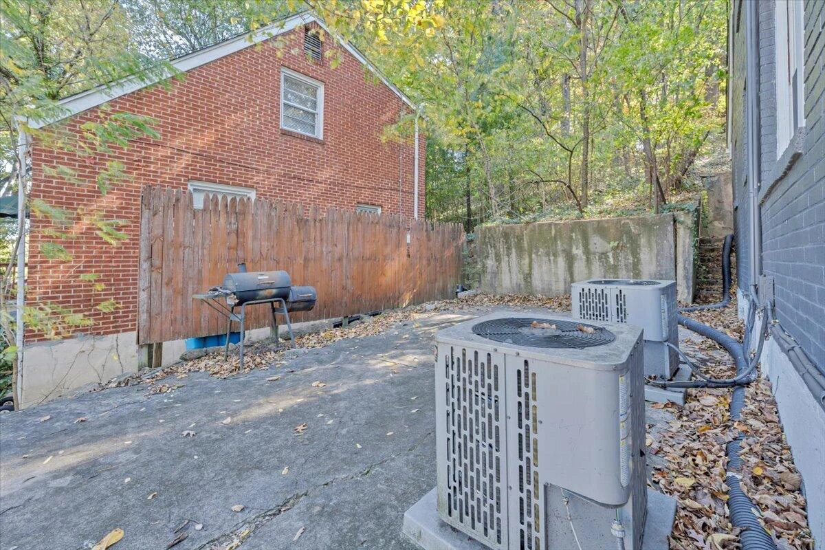 1712 Main ST - Photo 42