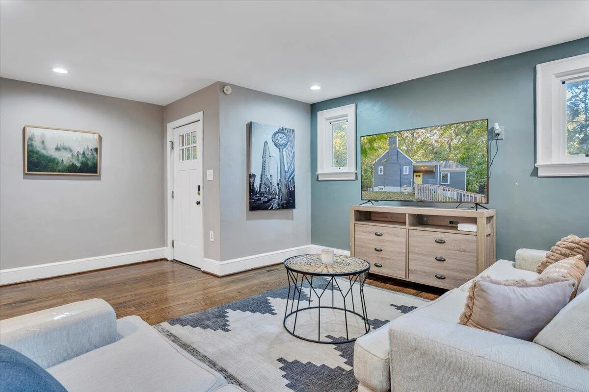 1712 Main ST - Photo 10