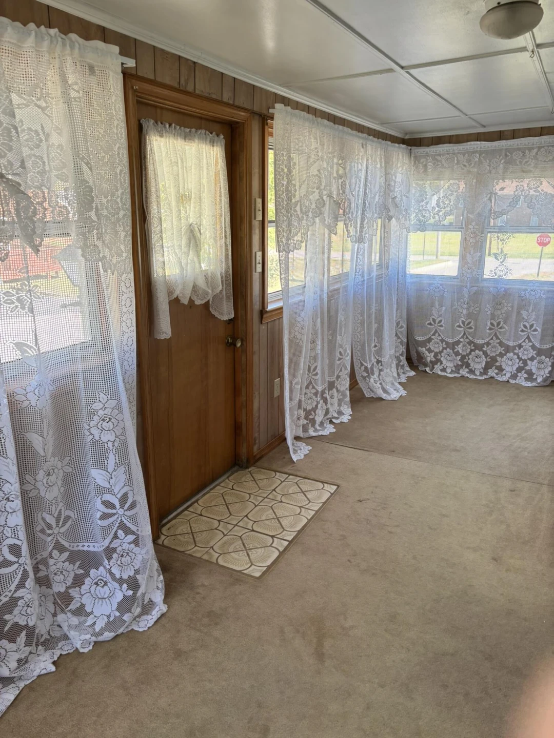 1147 Tipton AVE - Photo 12