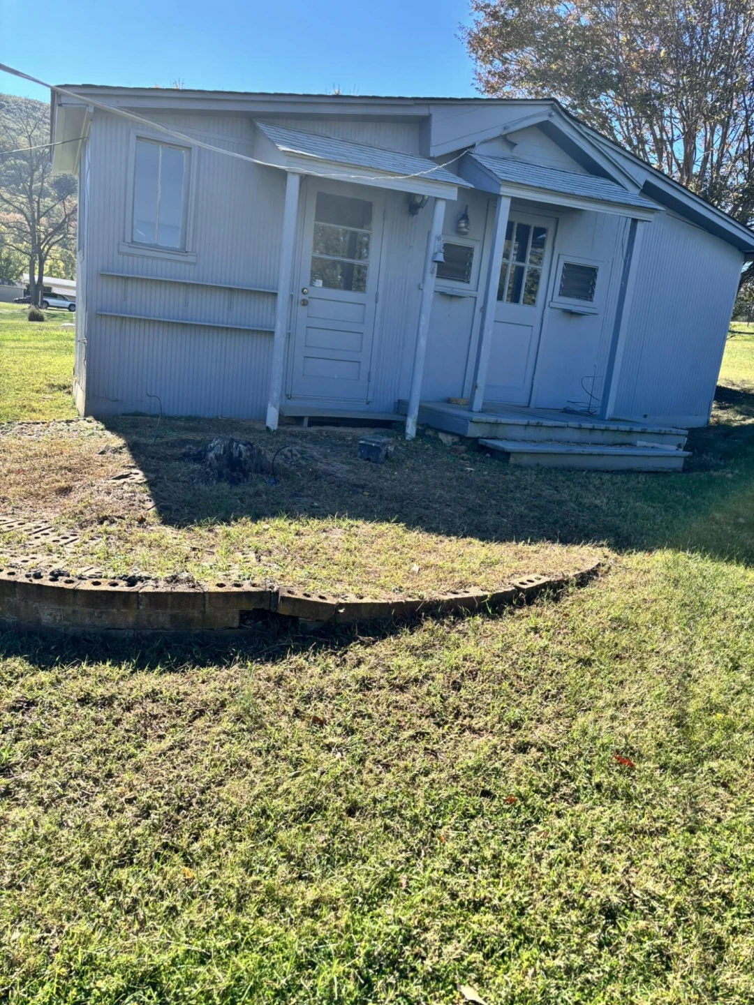 1147 Tipton AVE - Photo 16
