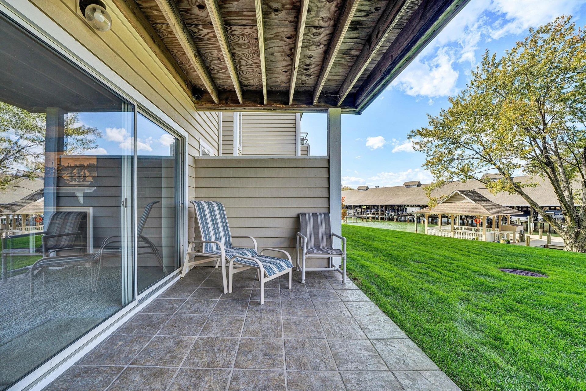 410 Marina Bay DR #102 - Photo 15