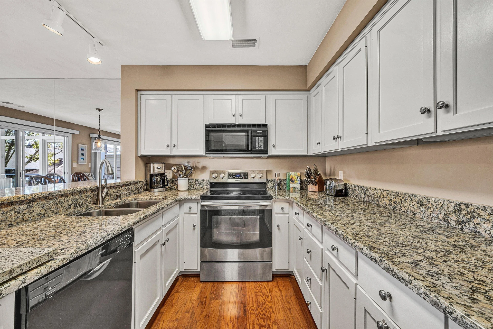 410 Marina Bay DR #102 - Photo 16