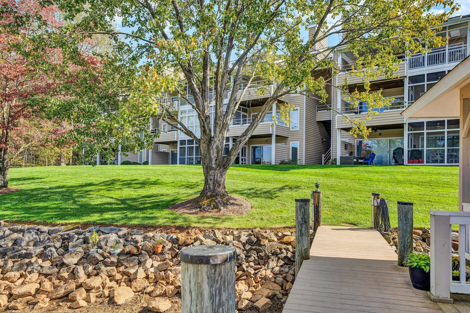 410 Marina Bay DR #102 - Photo 3