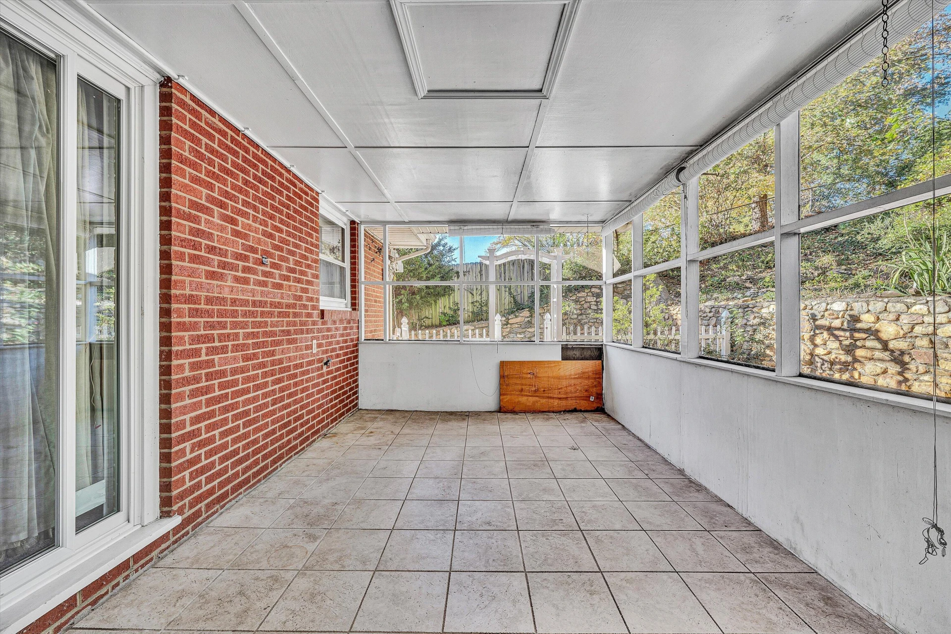 4566 Oakland BLVD - Photo 20